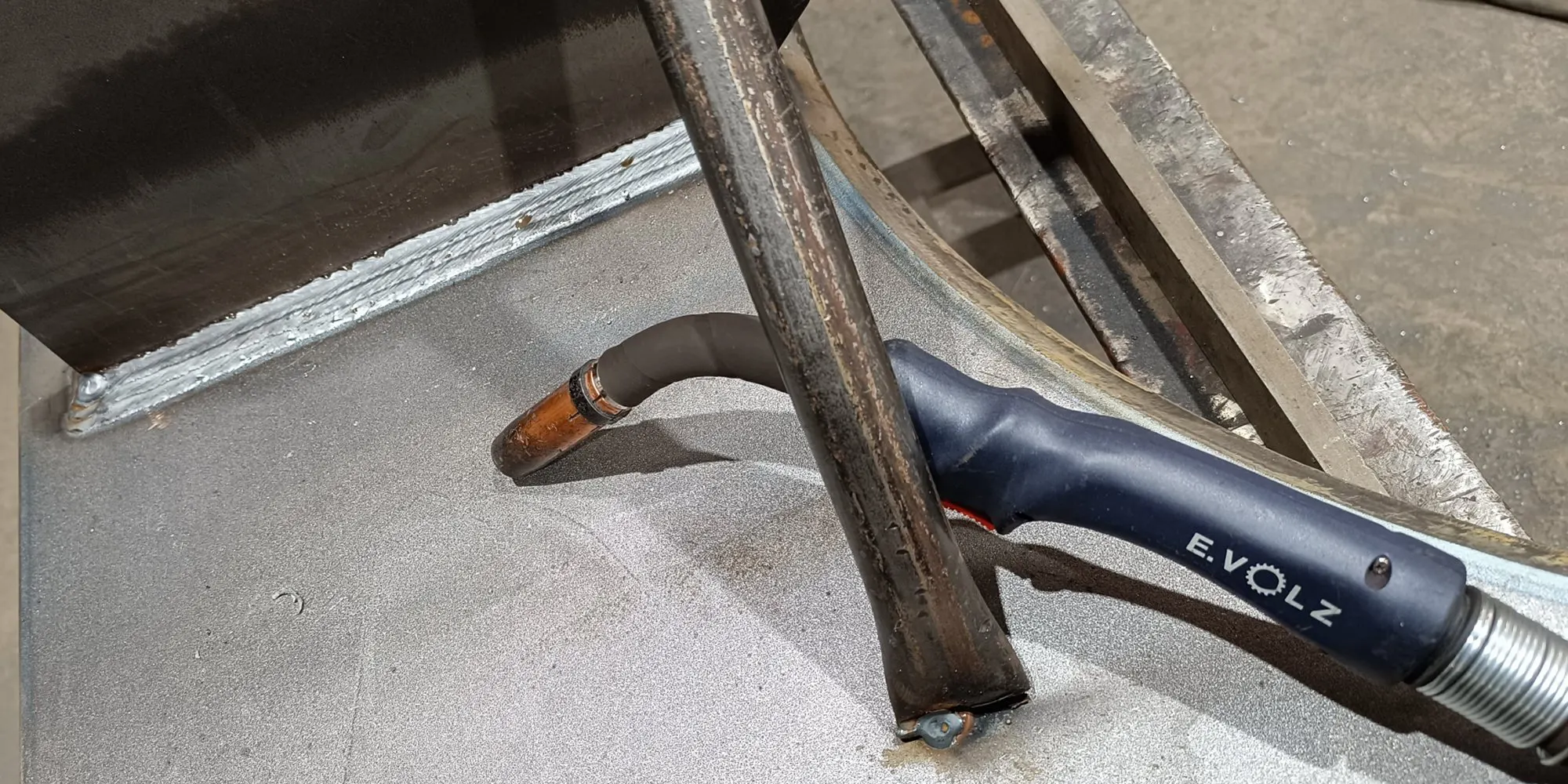 TOMPET WELDING – Montagearbeiten, Schweißarbeiten, Produktionsstillstände | Arbeiten in Deutschland